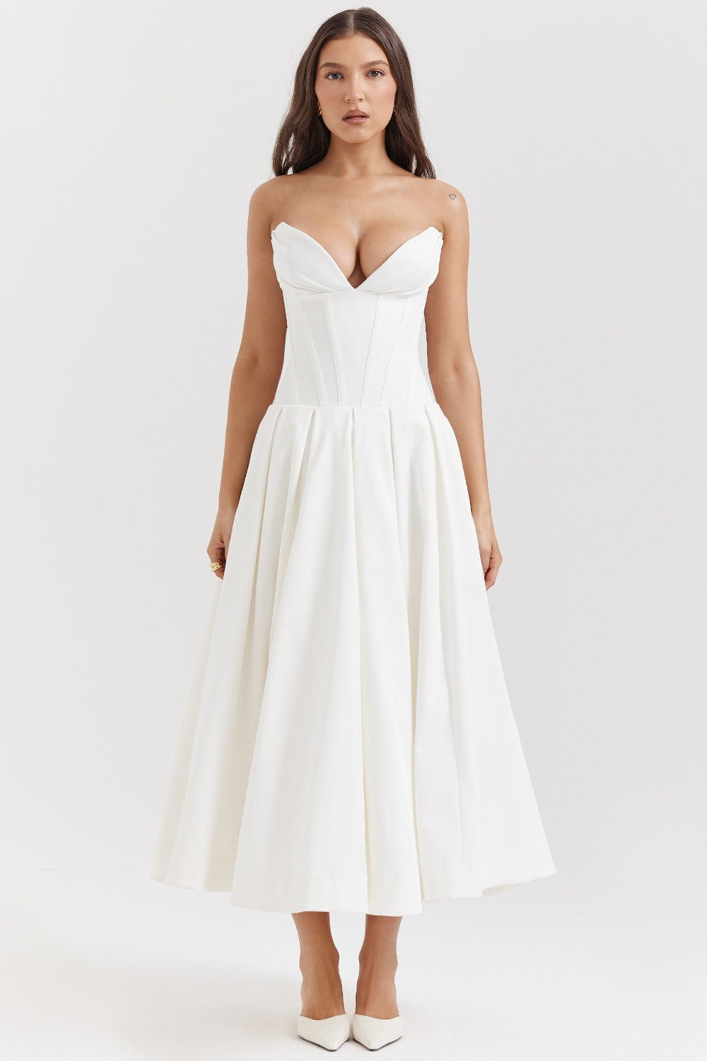 Damen Abendkleid mit elegantem Herzausschnitt und ausgestelltem Rock Heidi-Mode