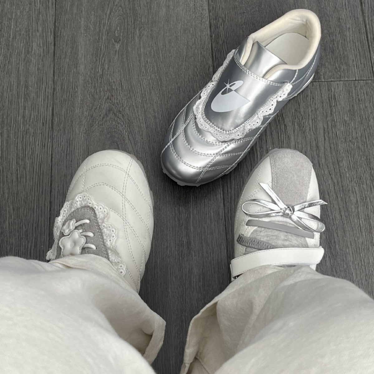 Damen Sneaker mit romantischem Spitzendetail und sportlichem Design R&B