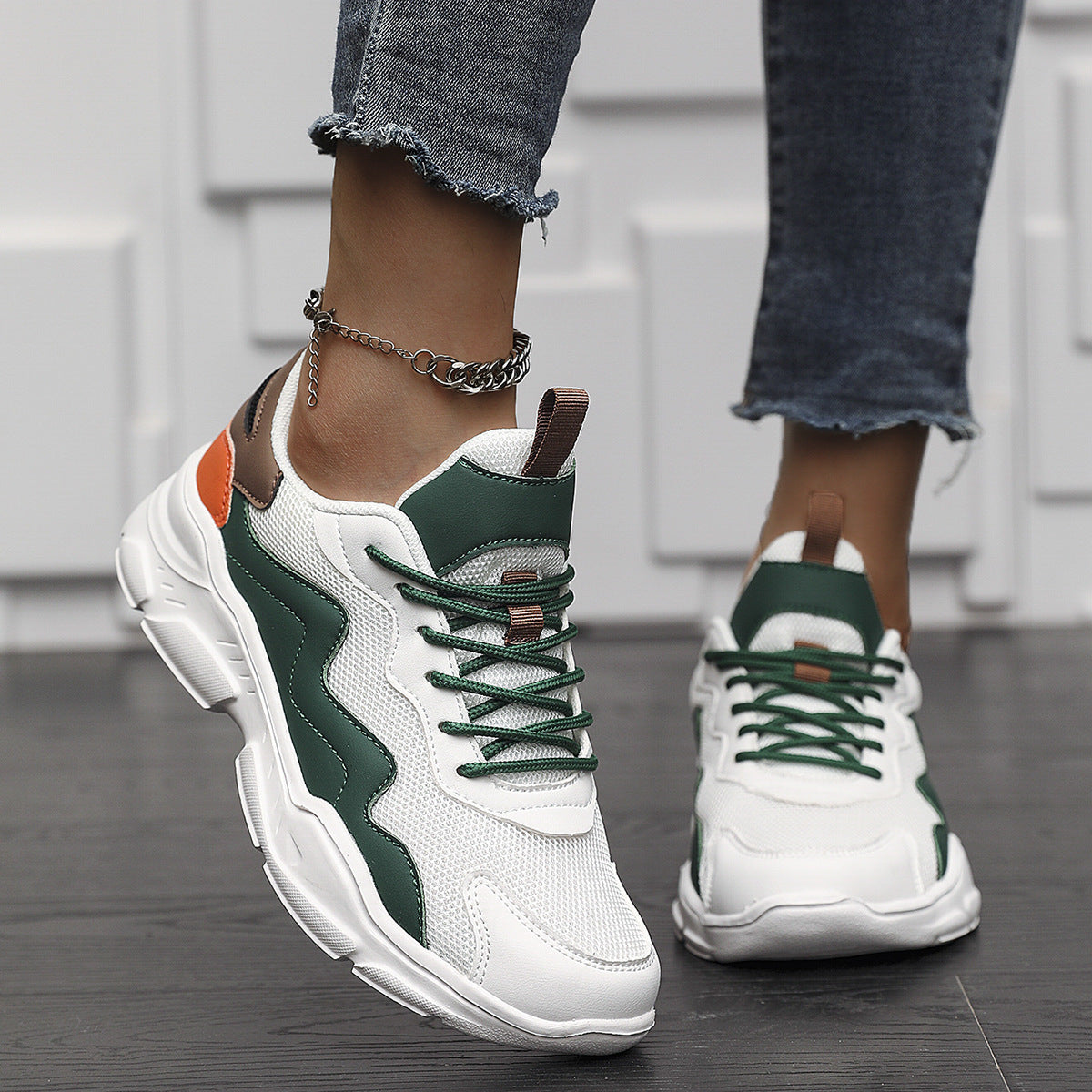 Damen Sportliche Sneakers mit innovativem Dämpfungssystem und atmungsaktivem Mesh