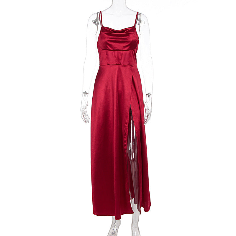 Damen Elegantes Abendkleid mit schimmerndem Satinfinish und tiefem Schlitz R&B