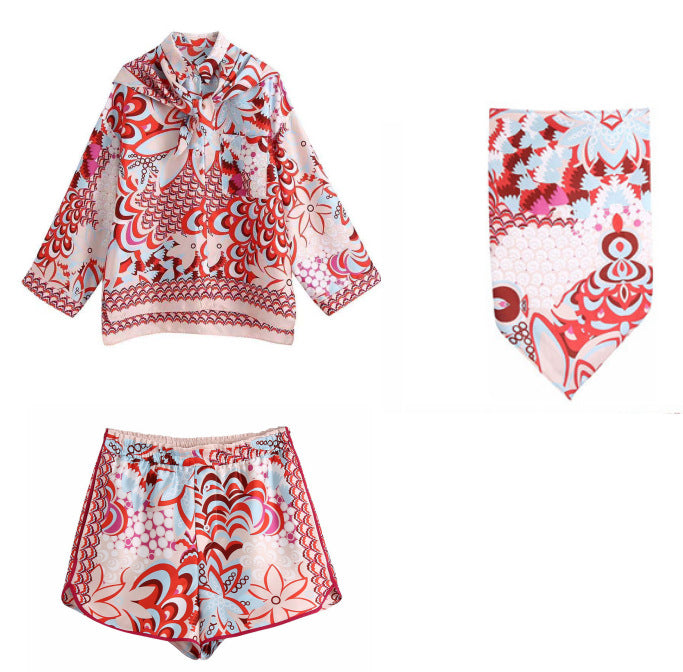 Damen Blusenset mit floralem Muster und Shorts R&B