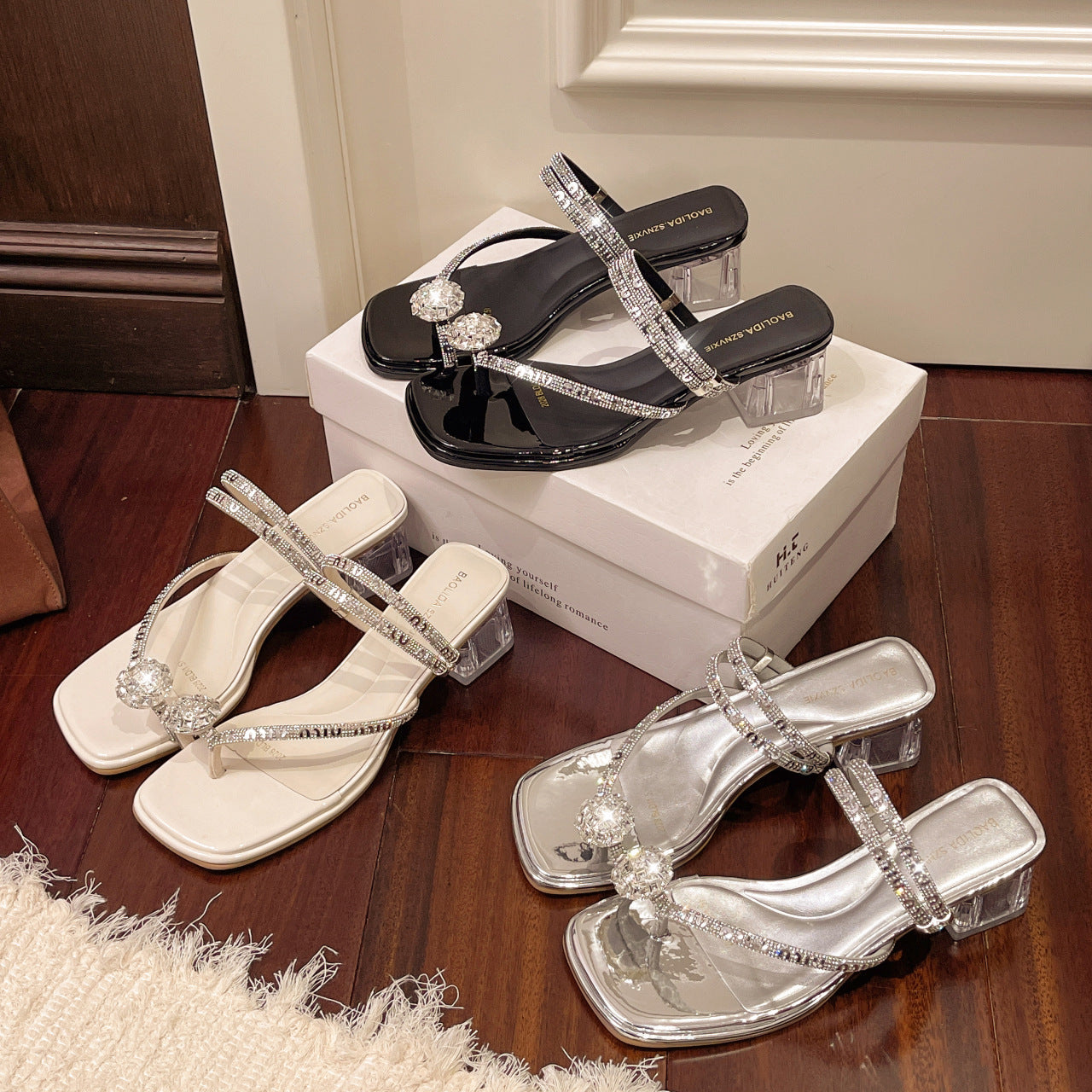 Damen Glamouröse Riemchen-Sandalen mit funkelndem Absatz