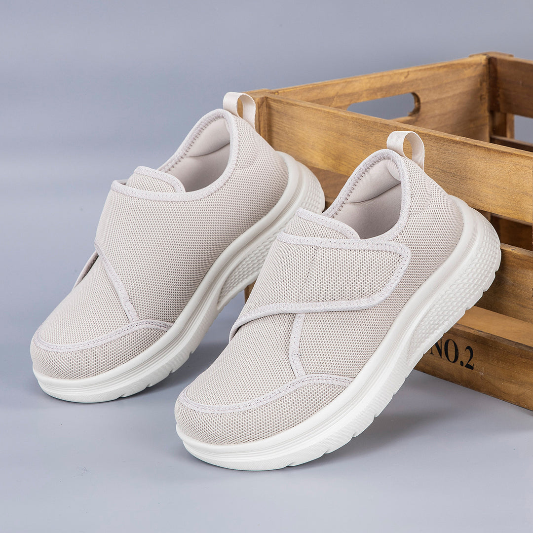 Damen Bequeme Slip-On Sneakers mit atmungsaktivem Mesh-Obermaterial R&B