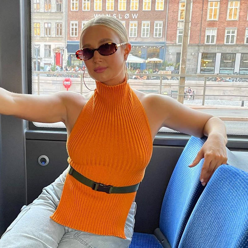 R&B - Crop Top mit Hohem Kragen und Seitlichen Cut-Outs, Damen