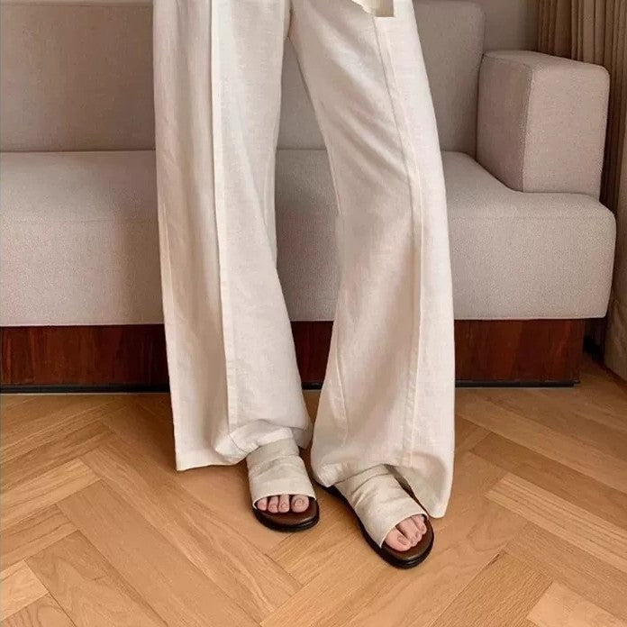 Damen Komfortable Zehentrenner-Sandalen mit breitem Riemendesign und ergonomischem Fußbett R&B