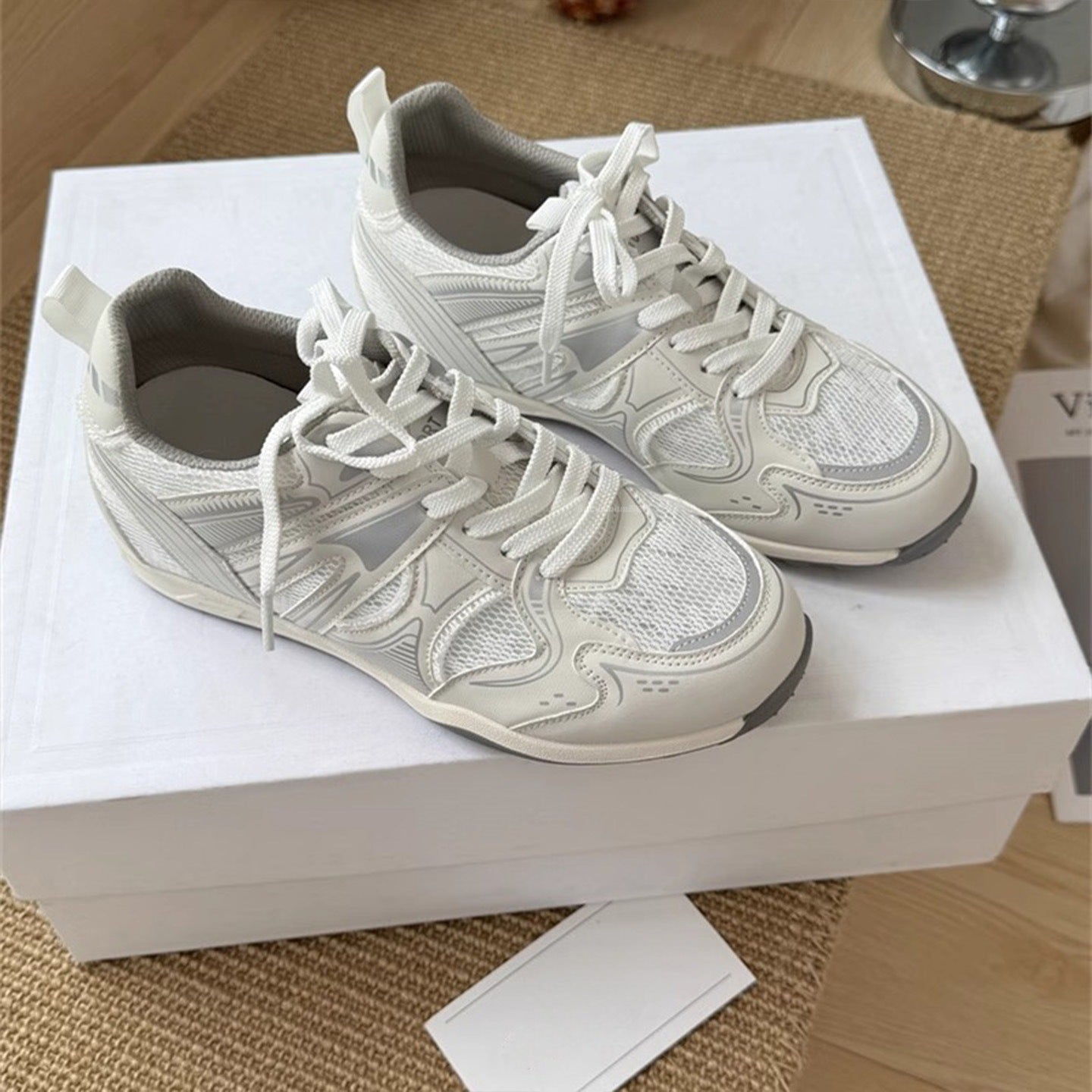 Damen Sportliche Freizeitsneaker mit atmungsaktiver Mesh-Oberfläche und rutschfester Sohle R&B