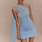 Damen Cocktailkleid mit asymmetrischem Oberteil und elegantem Drapierungsdesign R&B