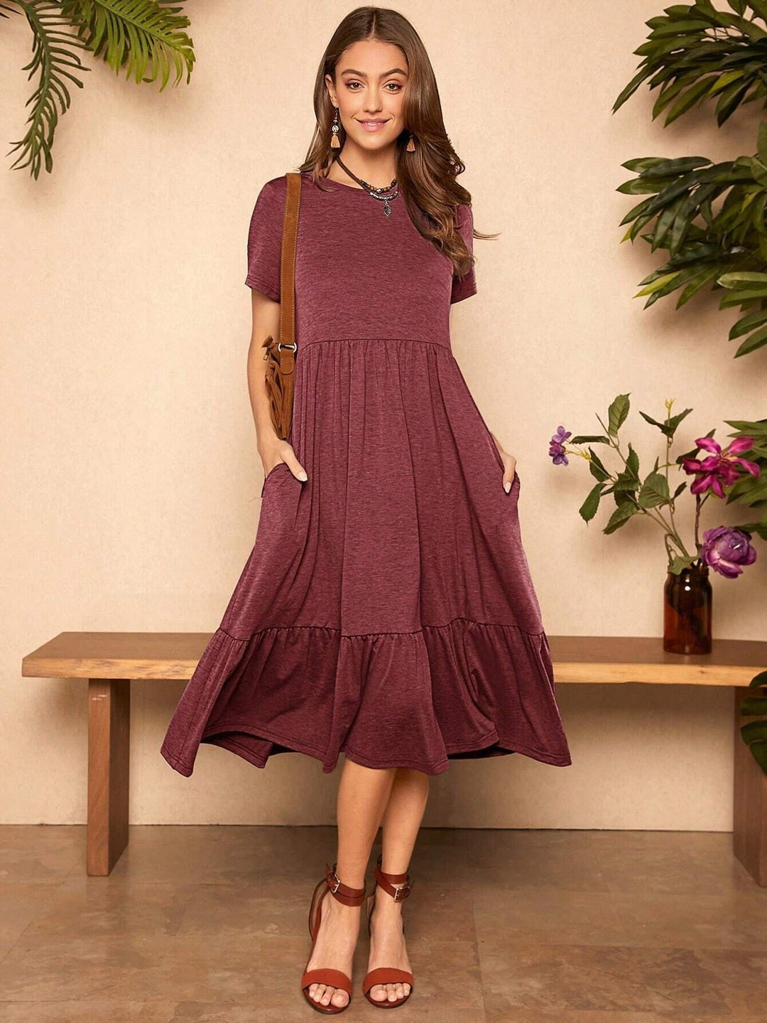 Damen lässiges T-Shirt-Kleid mit lockerer Passform und Rüschensaum R&B