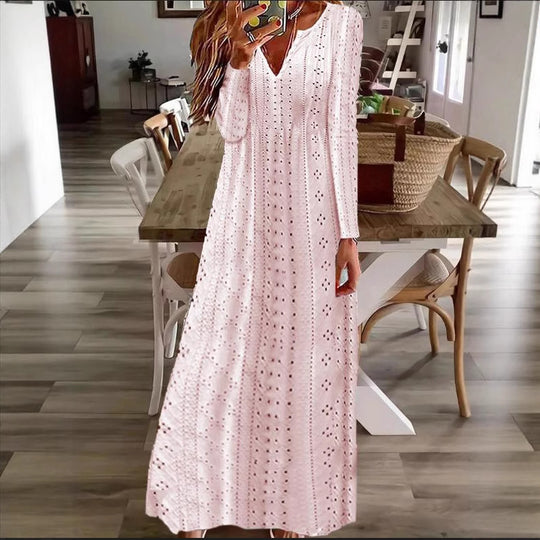 Damen Maxikleid mit filigranem Lochmuster und V-Ausschnitt R&B