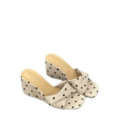 Damen Elegante und komfortable Wedgesandalen mit modischem Knöchelriemen EB