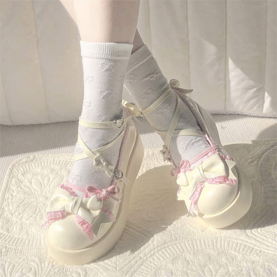 Damen Romantische und verspielte Schnürsandalen mit Schleifen-Details R&B