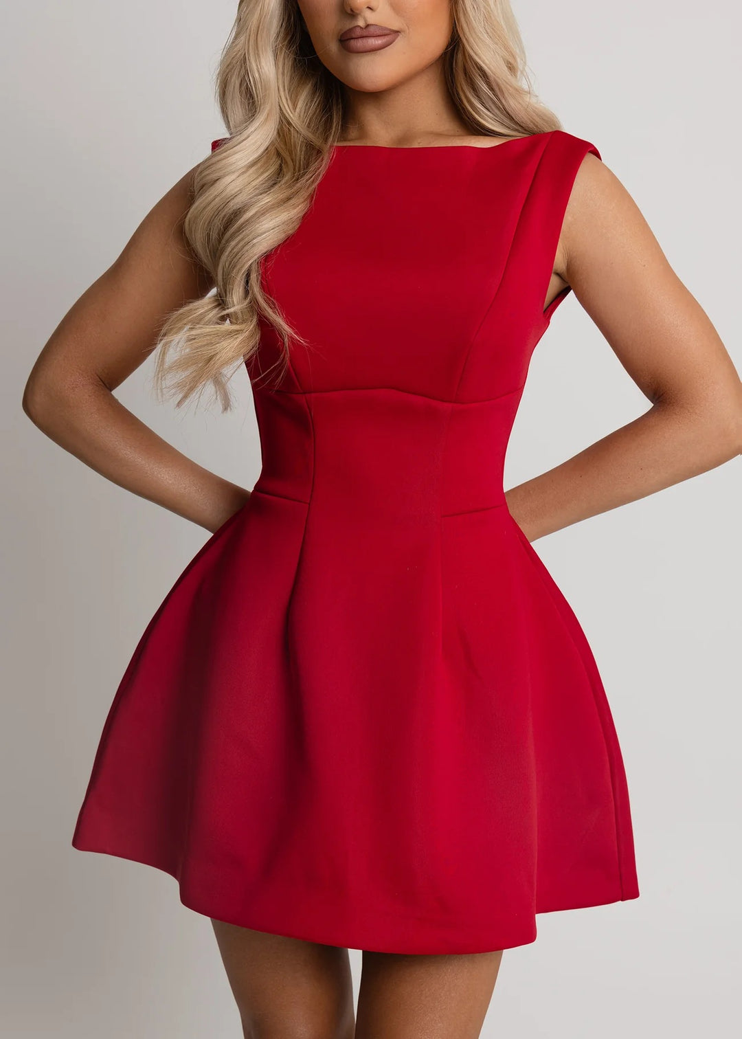 Damen Schickes Kurzkleid mit ausgestelltem Rock und elegantem Schnitt R&B