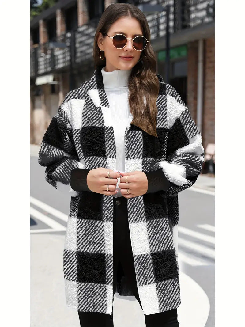 Damen Kuschelige Wolljacke mit Karomuster R&B