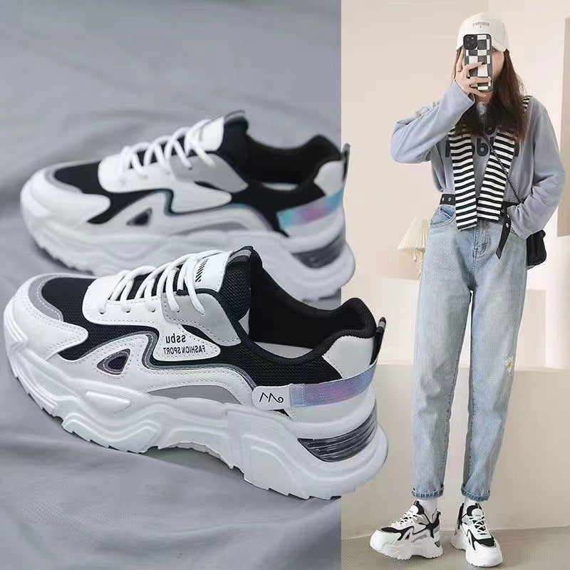 Damen Sportliche Sneakers mit dämpfendem Fußbett und reflektierenden Akzenten R&B