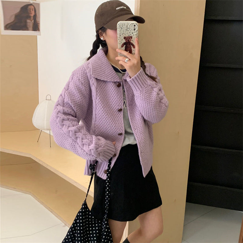 Damen Grobstrickjacke mit kontrastierenden Knöpfen und strukturiertem Design R&B