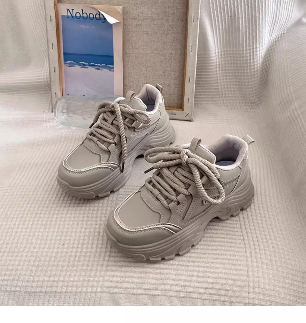Damen Sportliche Sneakers mit robustem Profil und bequemer Dämpfung