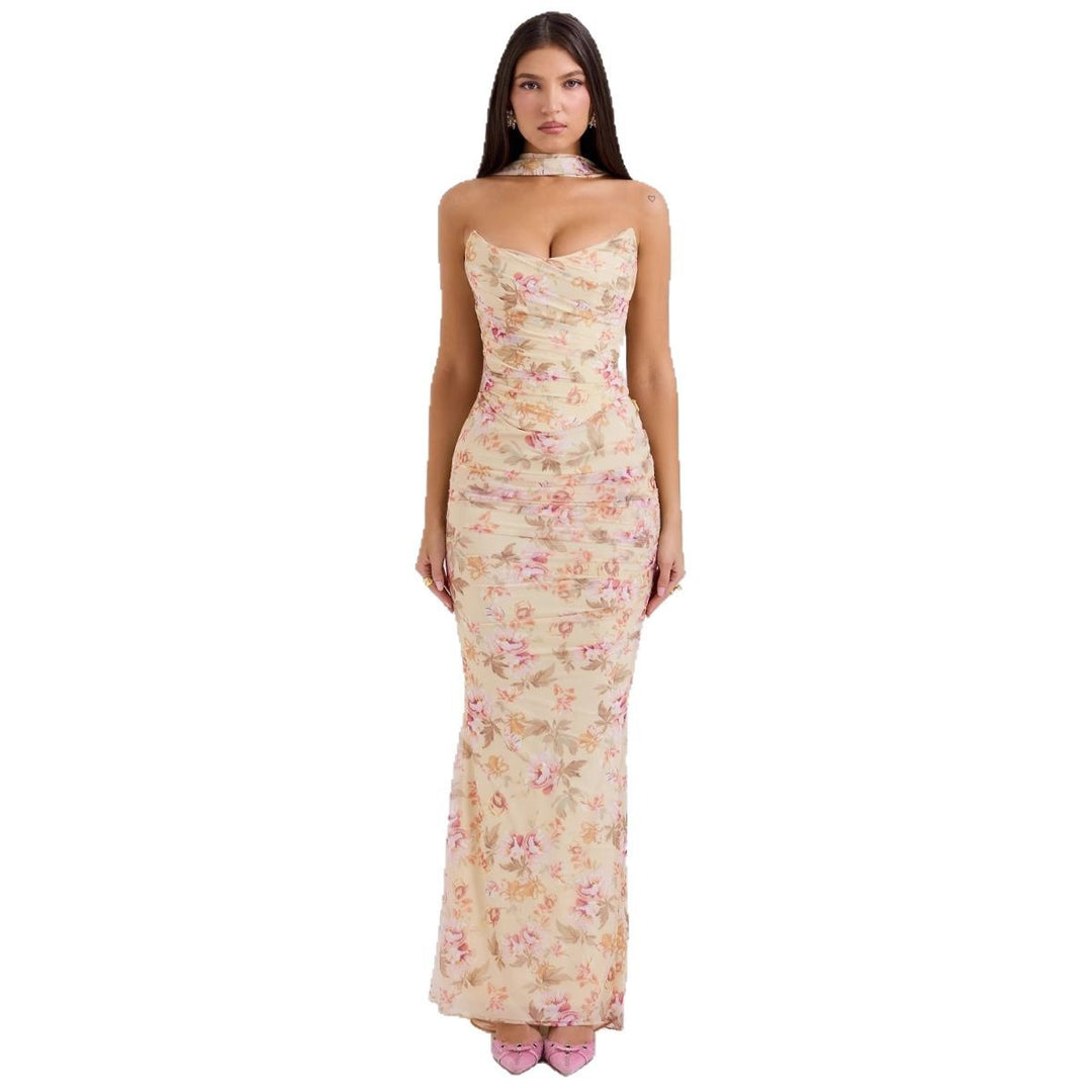 Damen figurbetontes Abendkleid mit schulterfreiem Design und raffinierten Drapierungen R&B