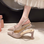 Damen Slingback-Pumps mit spitz zulaufendem Design und glänzender Oberfläche R&B