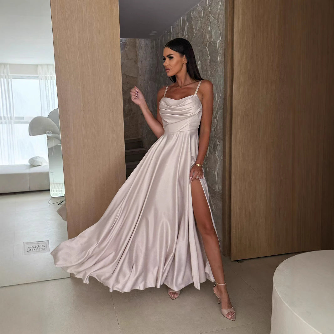 Damen Maxikleid mit elegantem Schlitz und fließendem Satinmaterial R&B