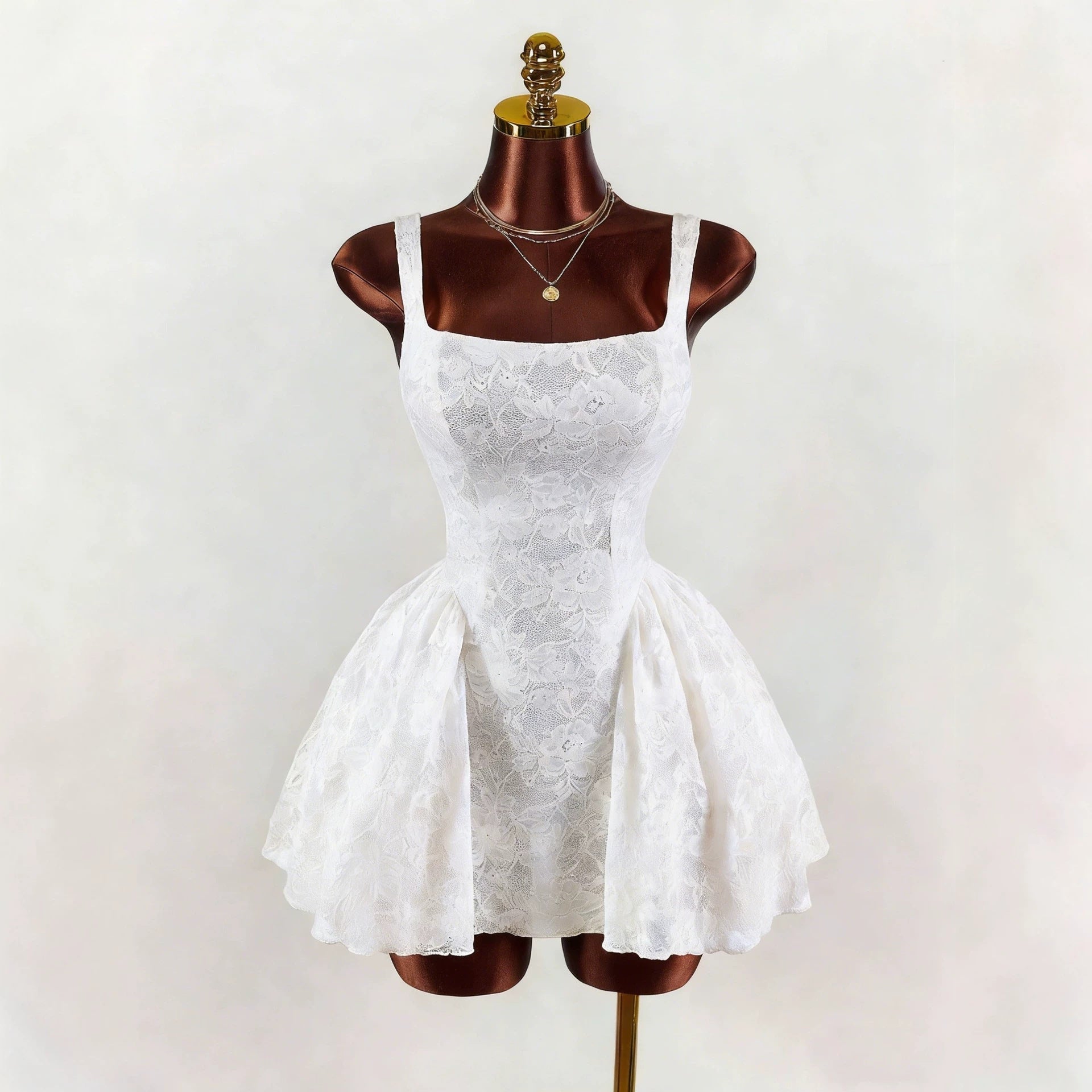 Damen nan tailliertes Spitzen-Cocktailkleid mit Korsett-Bustier und doppellagigem Schößchenrock R&B