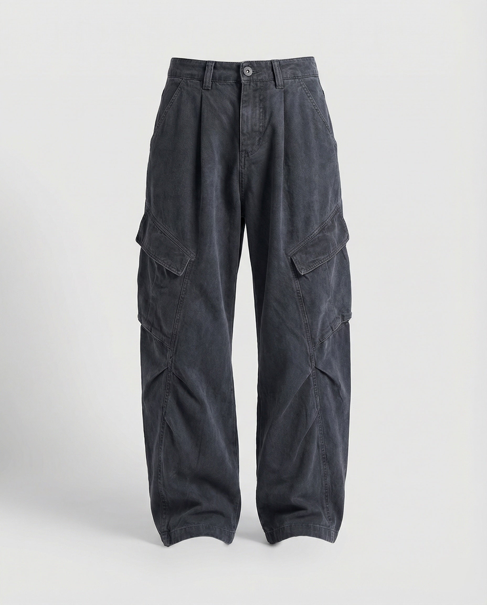 Damen weite Cargohose im Utility-Stil mit überlappenden Klappentaschen und markanter Nahtstruktur R&B