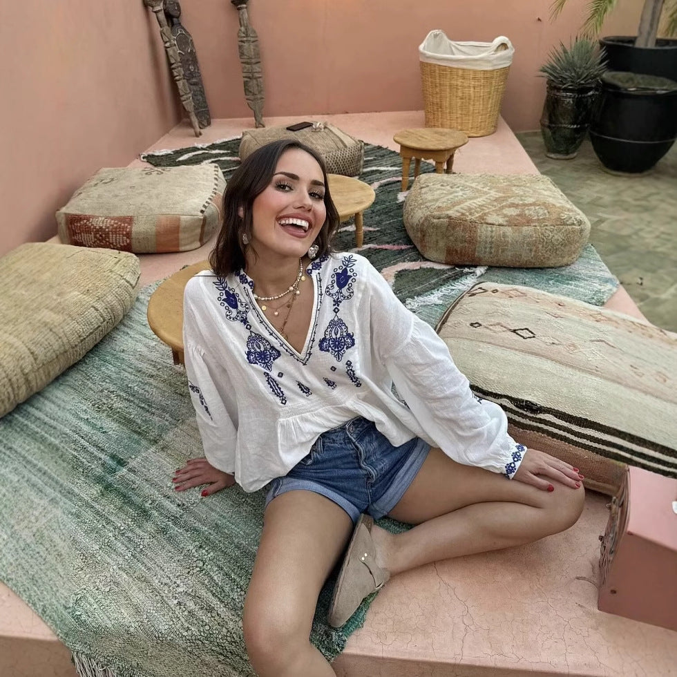 Damen Bluse mit verspieltem floralen Stickdesign und voluminösen Ärmeln R&B