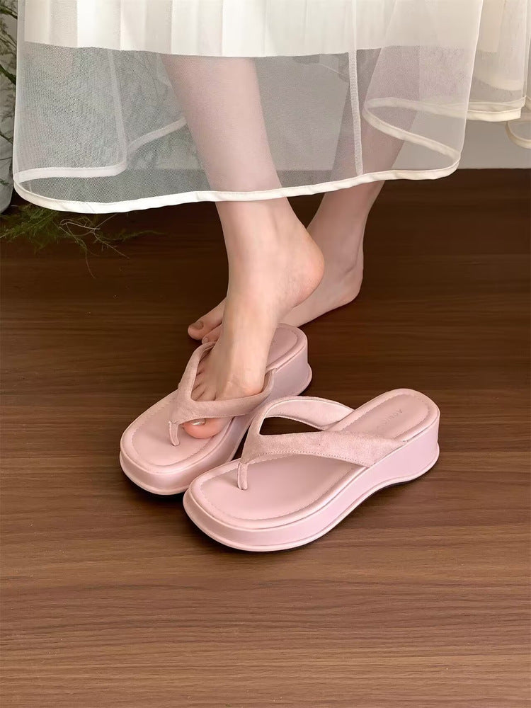 Damen trendige Wedge-Zehentrenner mit elegantem Obermaterial R&B