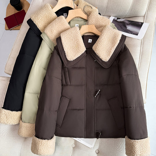 Damen Kurze steppjacke mit oversized Schnitt und Kunstfellkragen R&B