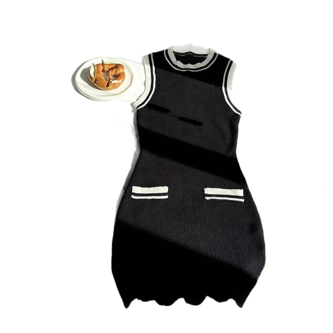 Damen figurbetontes Sportkleid mit kontrastierenden Akzenten und Taschen R&B