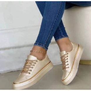 Damen trendige Sneakers mit luxuriösen goldenen Details R&B
