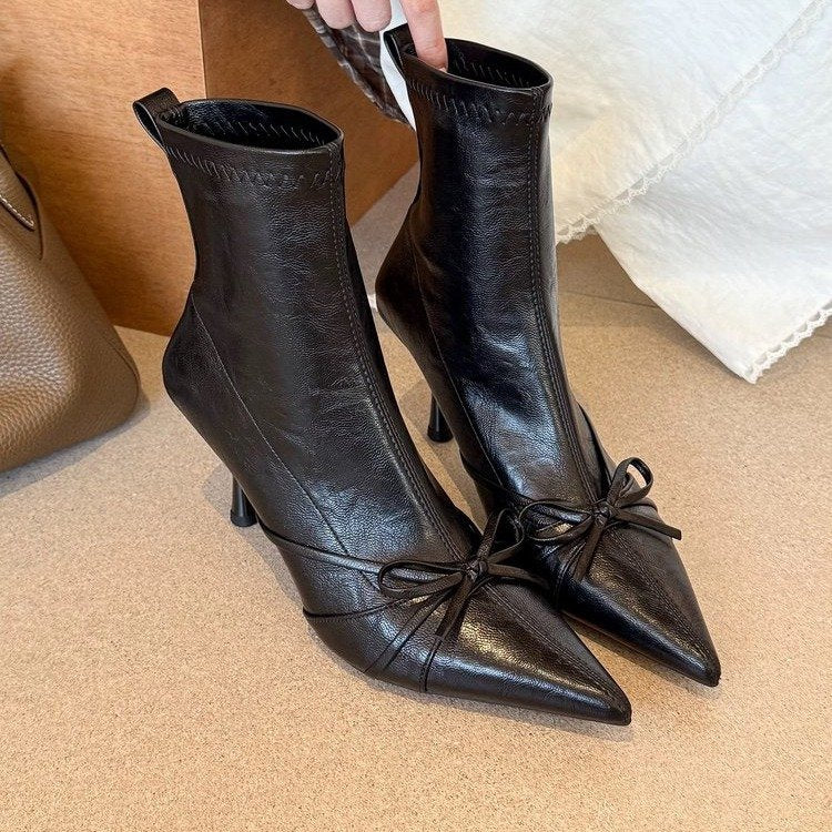 Damen elegante Plateau-Stiefeletten mit dekorativer Schnürung und spitzem Design R&B