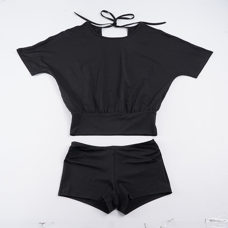Damen Sportliches Zweiteiler-Set mit oversized Oberteil und kurzen Shorts R&B