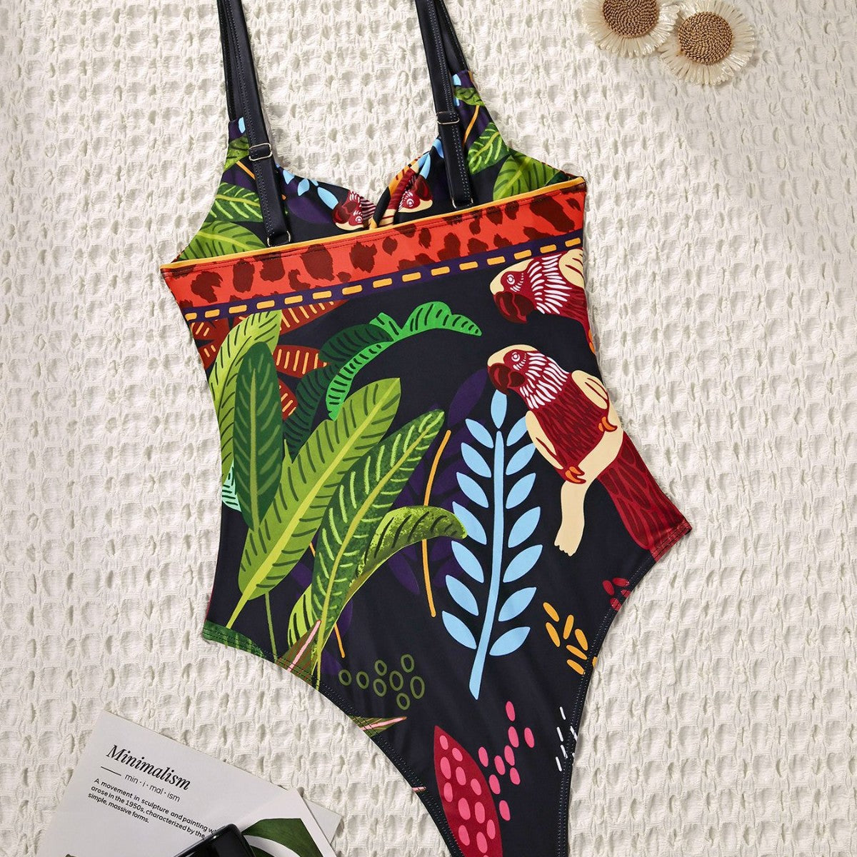 Damen Bademode mit innovativem Cut-Out-Design