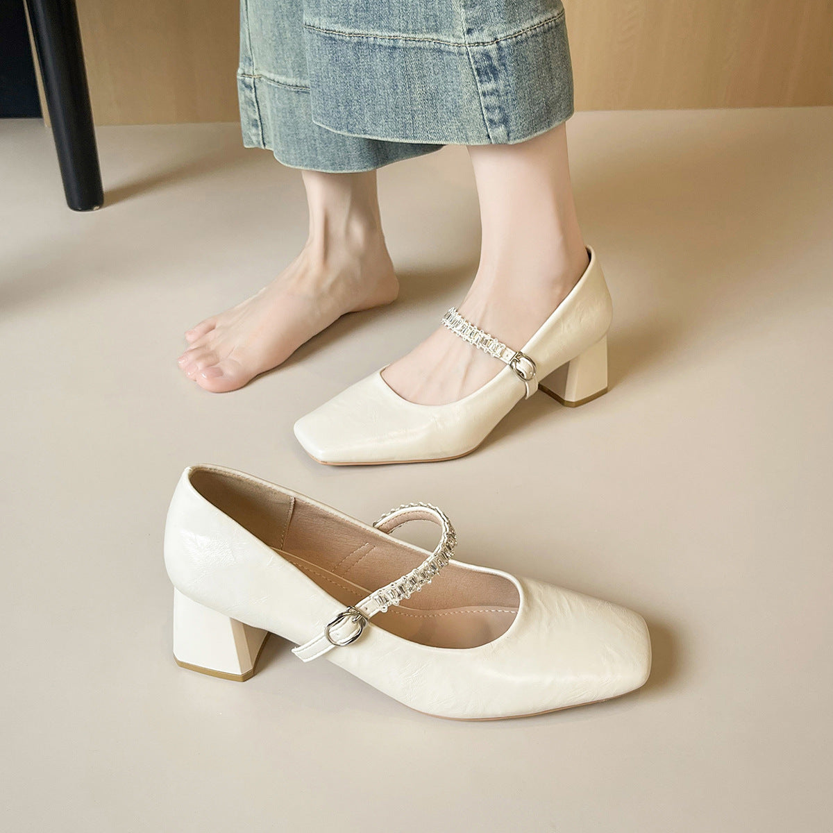Damen klassische Ballerinas mit eleganter Schnallenverzierung und bequemem Blockabsatz