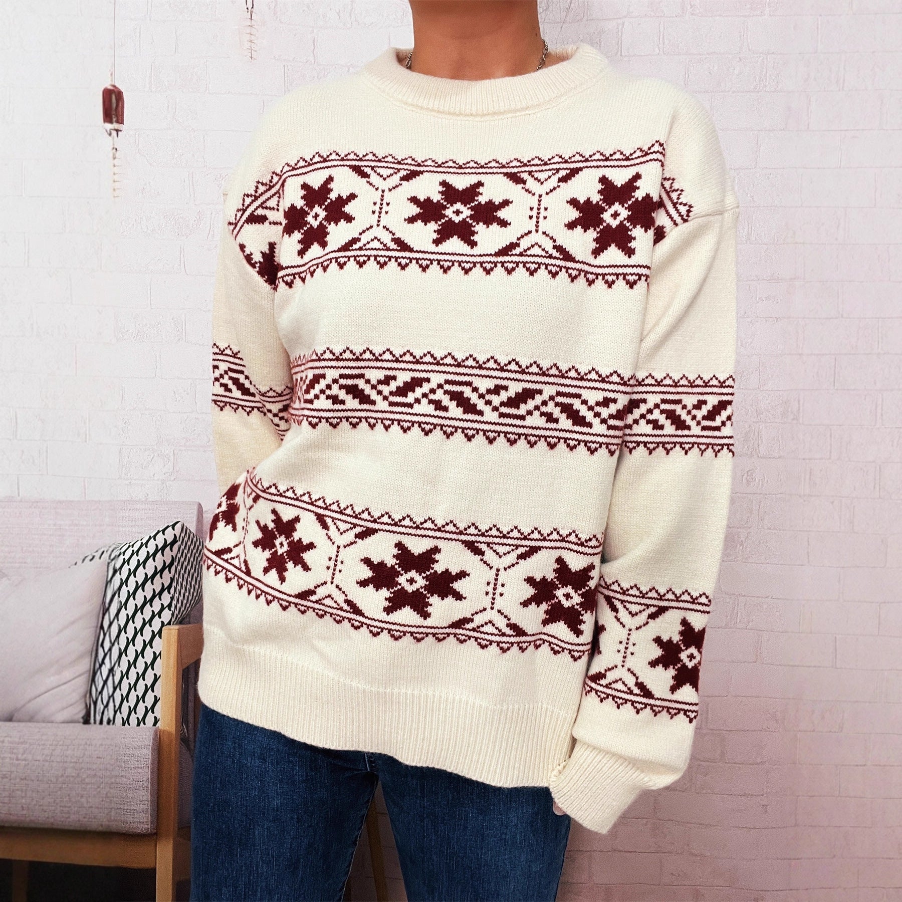 Damen Winterpullover mit festlichem Schneemuster und weichem Strick R&B