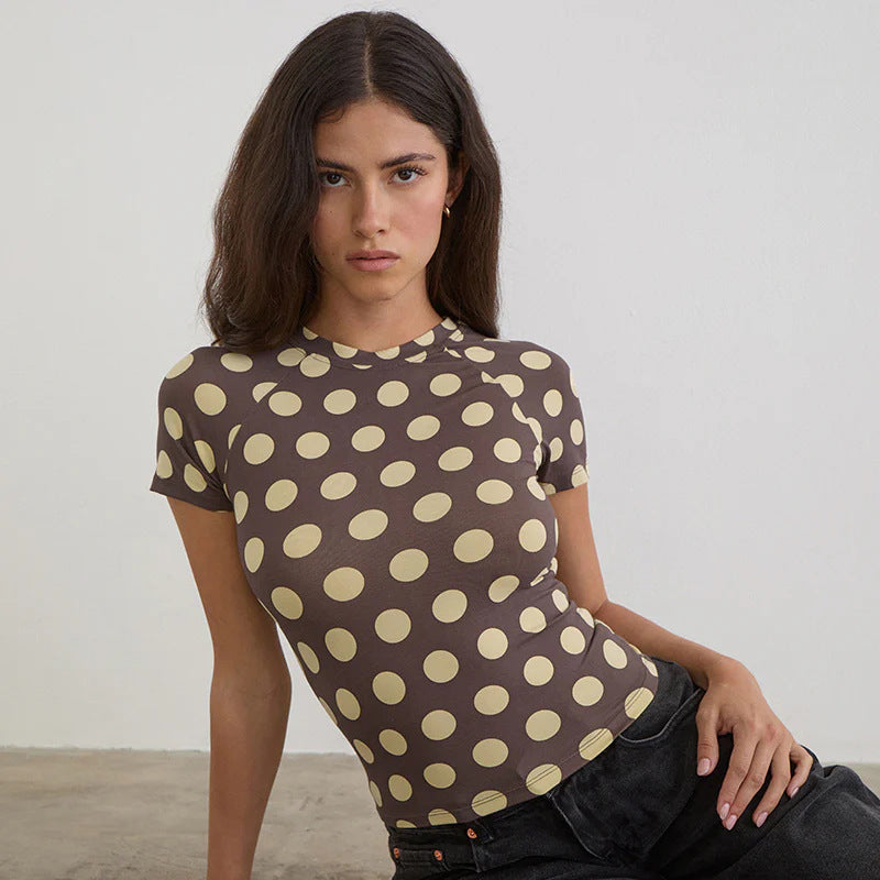 Damen Figurbetontes Kurzarmshirt mit modernen Punktedesign R&B