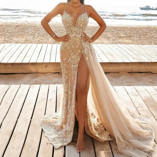 Damen Glamouröses Abendkleid mit tiefem V-Ausschnitt und funkelnden Verzierungen R&B