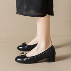 Damen Ballerinas mit elegantem Riemchen und modischer Lackspitze