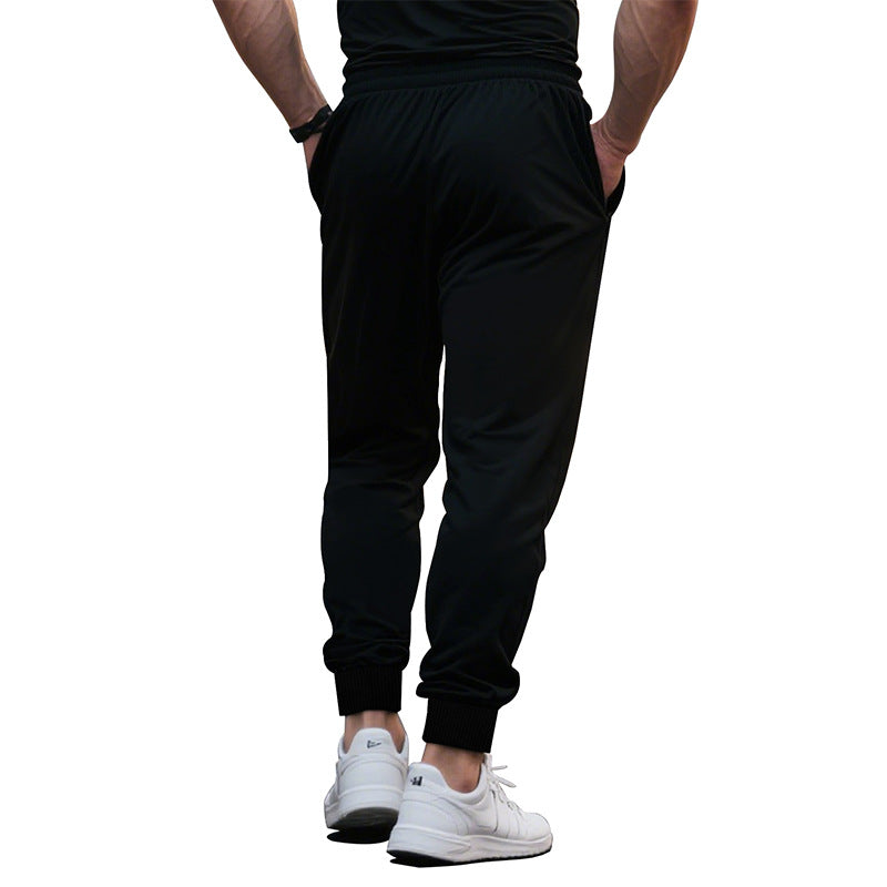 Herren Sportliche Jogginghose mit modernem Schnitt und komfortablem Bund R&B