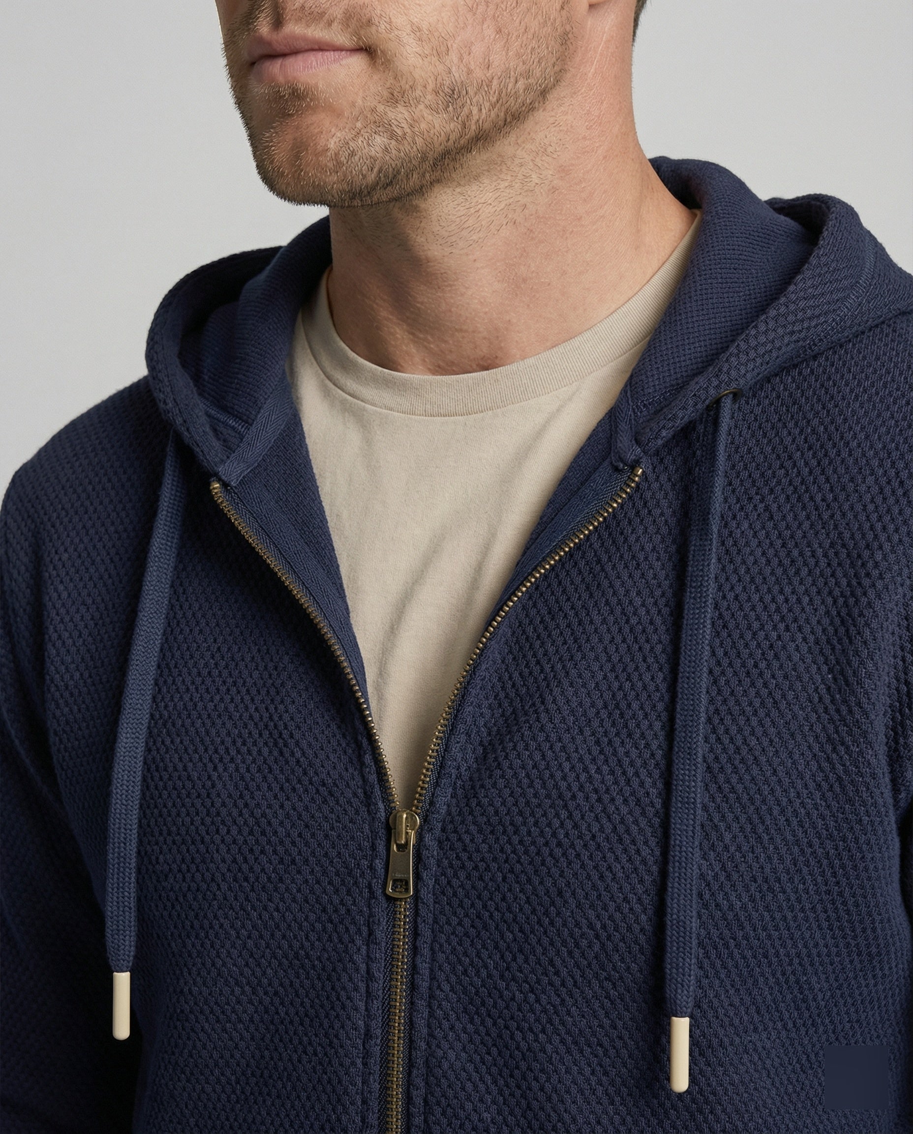 Sportliche Kapuzenjacke Herren mit modernem Mesh-Design