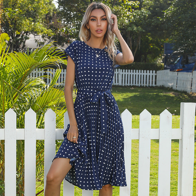 R&B | Kurzärmeliges Polka Dot Plissee-Kleid