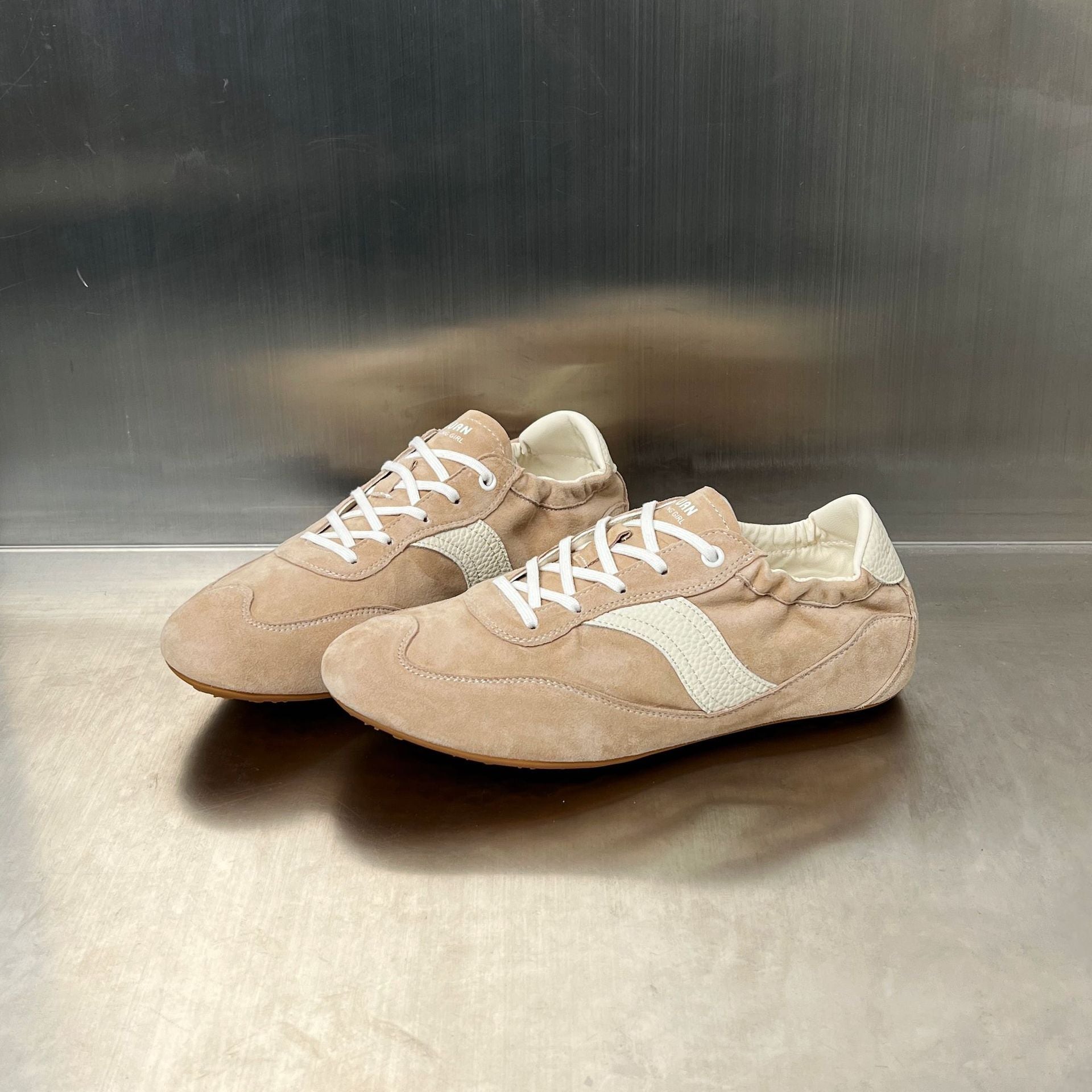 Damen Sportliche Lifestyle-Schuhe aus weichem Wildleder mit atmungsaktivem Futter R&B