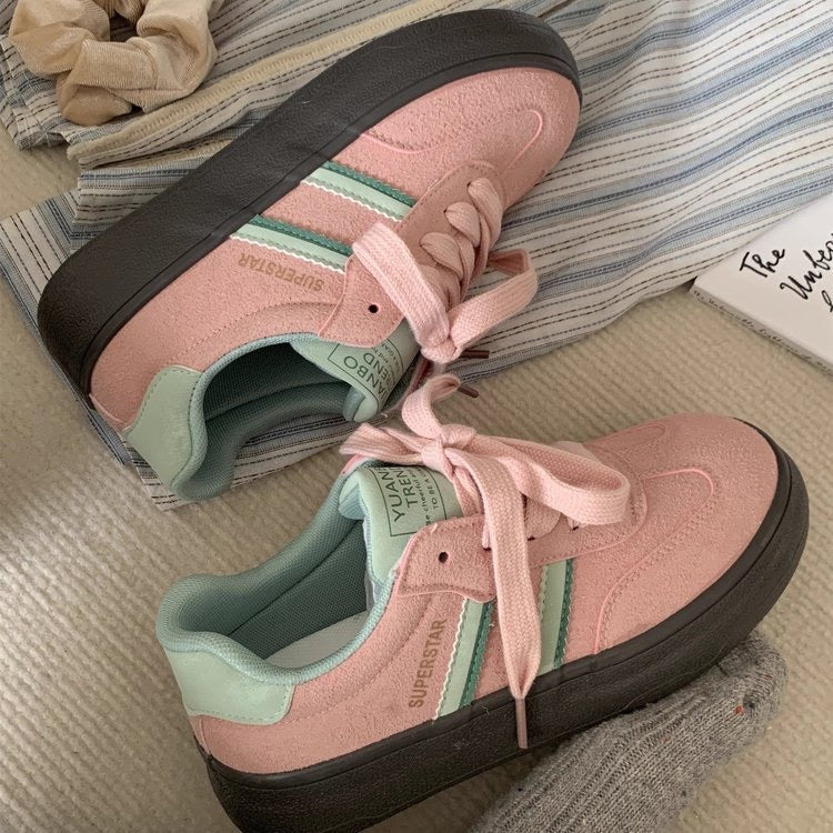 Damen Sneakers mit komfortabler Schnürung und dämpfender Sohle