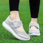 Damen Sportliche Slip-On Sneakers mit atmungsaktivem Netzdesign R&B