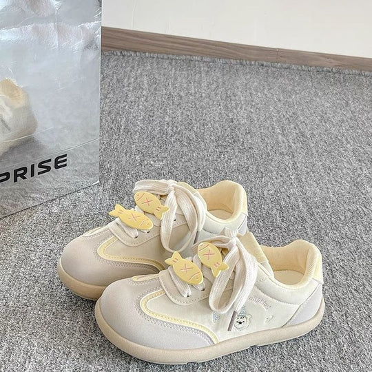 Damen Sportliche Sneakers mit einzigartigem Schnürsystem und attraktivem Design R&B