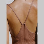 Damen elegantes Strickmaxikleid mit faszinierenden Cut-Out-Details R&B