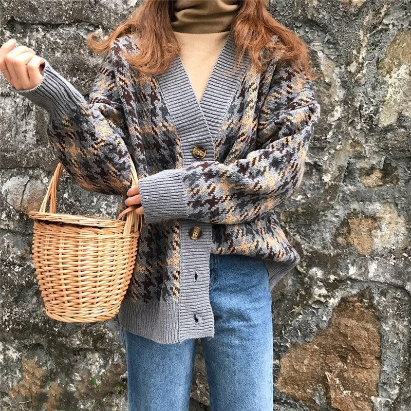 Damen Karierte Strickjacke mit Vintage-Knöpfen R&B