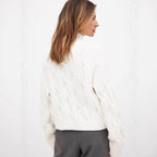 Damen Grobstrickpullover mit einem hohen Kragen und romantischem Zopfdesign R&B