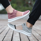 Damen Stricksneaker mit rutschfester Sohle und atmungsaktivem Obermaterial