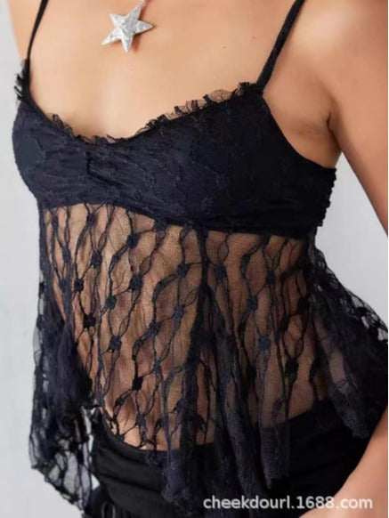 Damen Spitzentop mit transparenten Details und feinen Trägern R&B